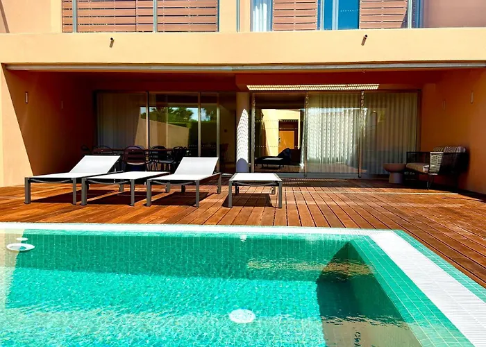 ホリデーパーク Salgados Premium 4 *