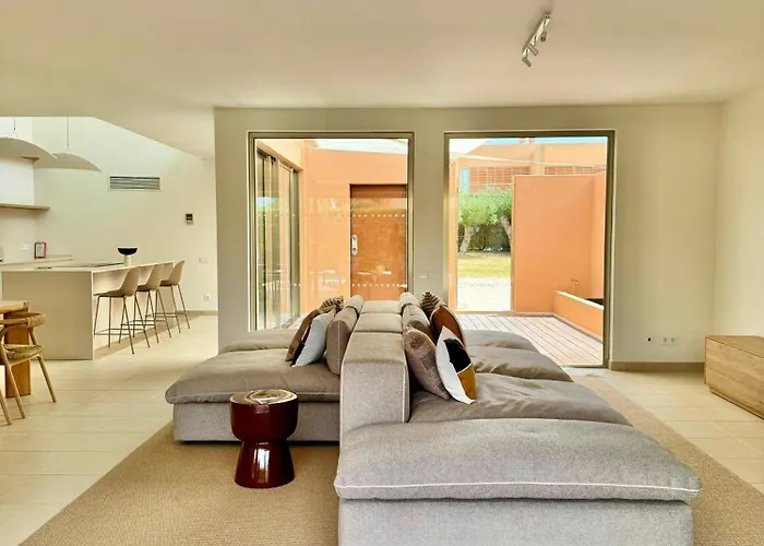 Salgados Premium 4 * ギーア